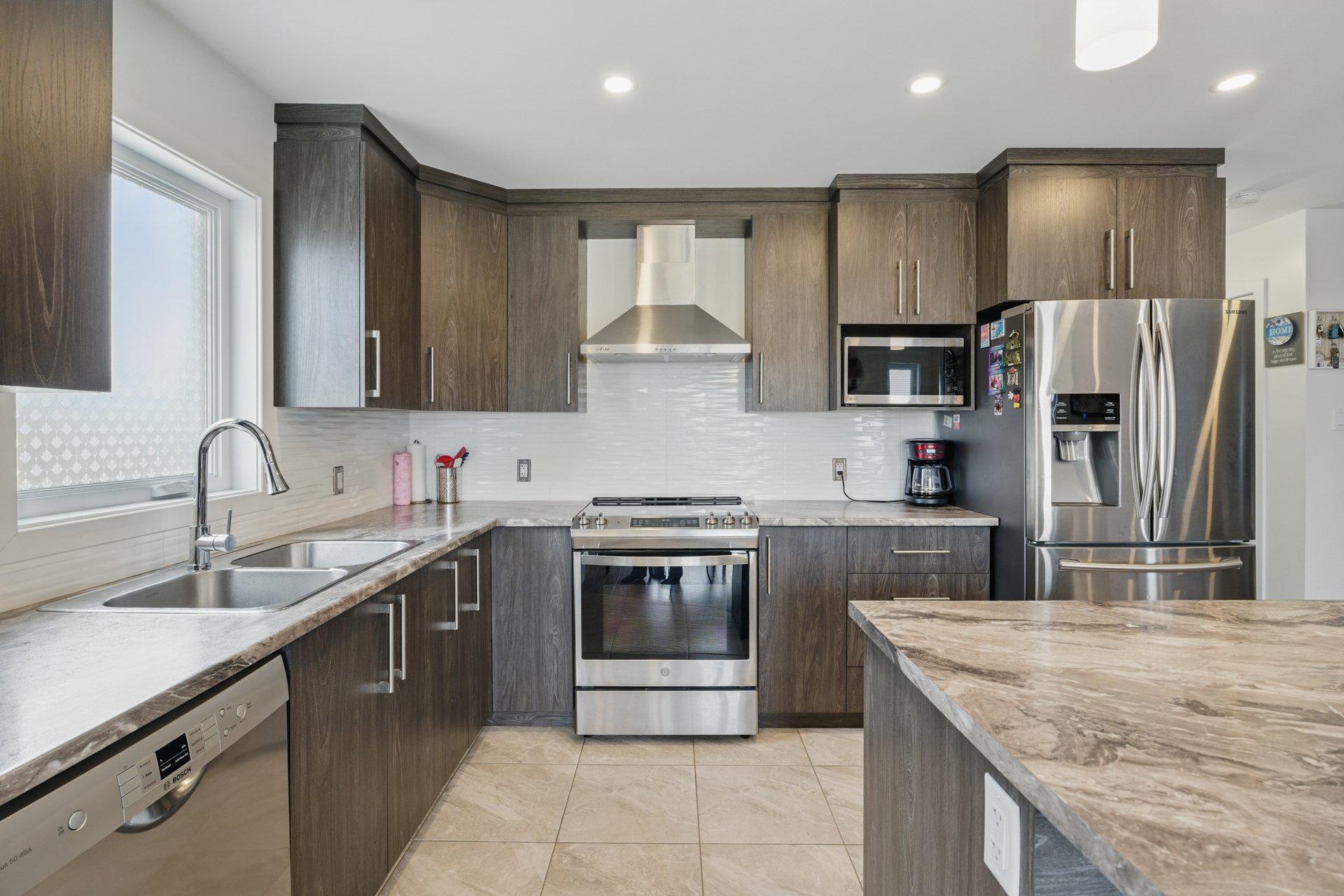 









185


Rue des Hauts-Bois

,
Gatineau (Masson-Angers),




QC
J8M0C9

