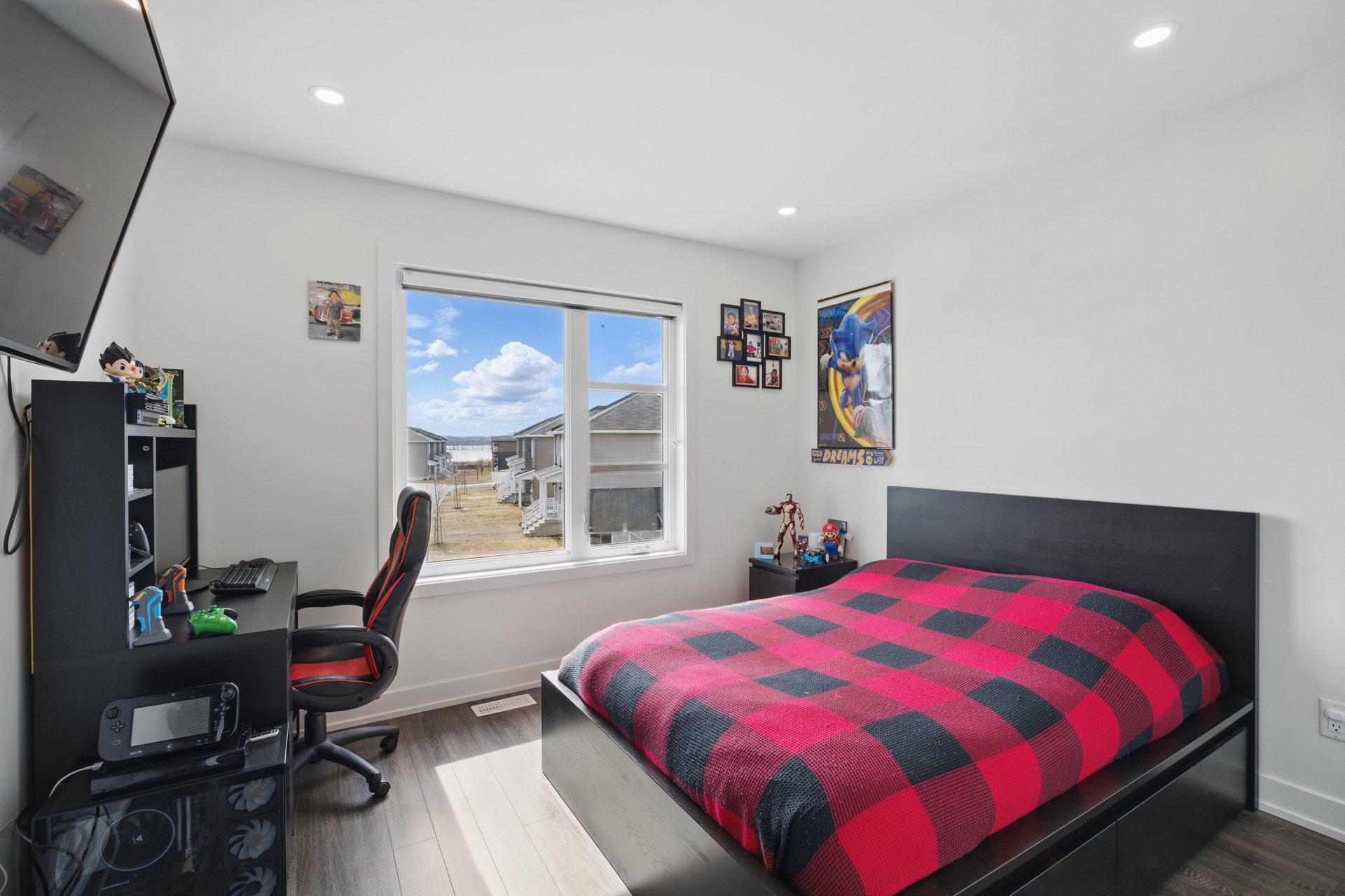 









185


Rue des Hauts-Bois

,
Gatineau (Masson-Angers),




QC
J8M0C9

