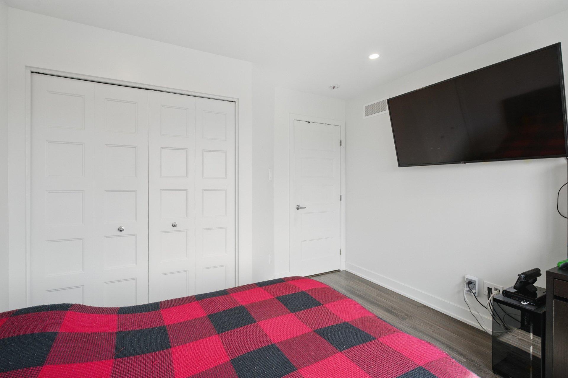 









185


Rue des Hauts-Bois

,
Gatineau (Masson-Angers),




QC
J8M0C9

