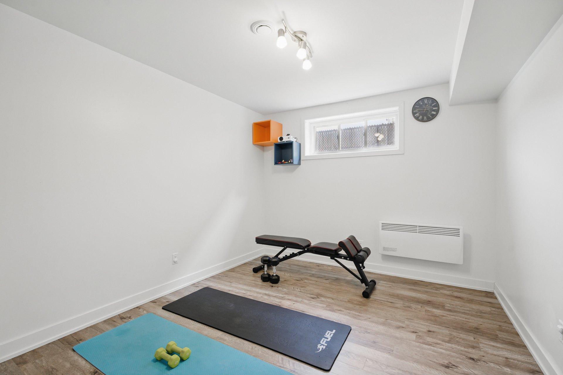 









185


Rue des Hauts-Bois

,
Gatineau (Masson-Angers),




QC
J8M0C9


