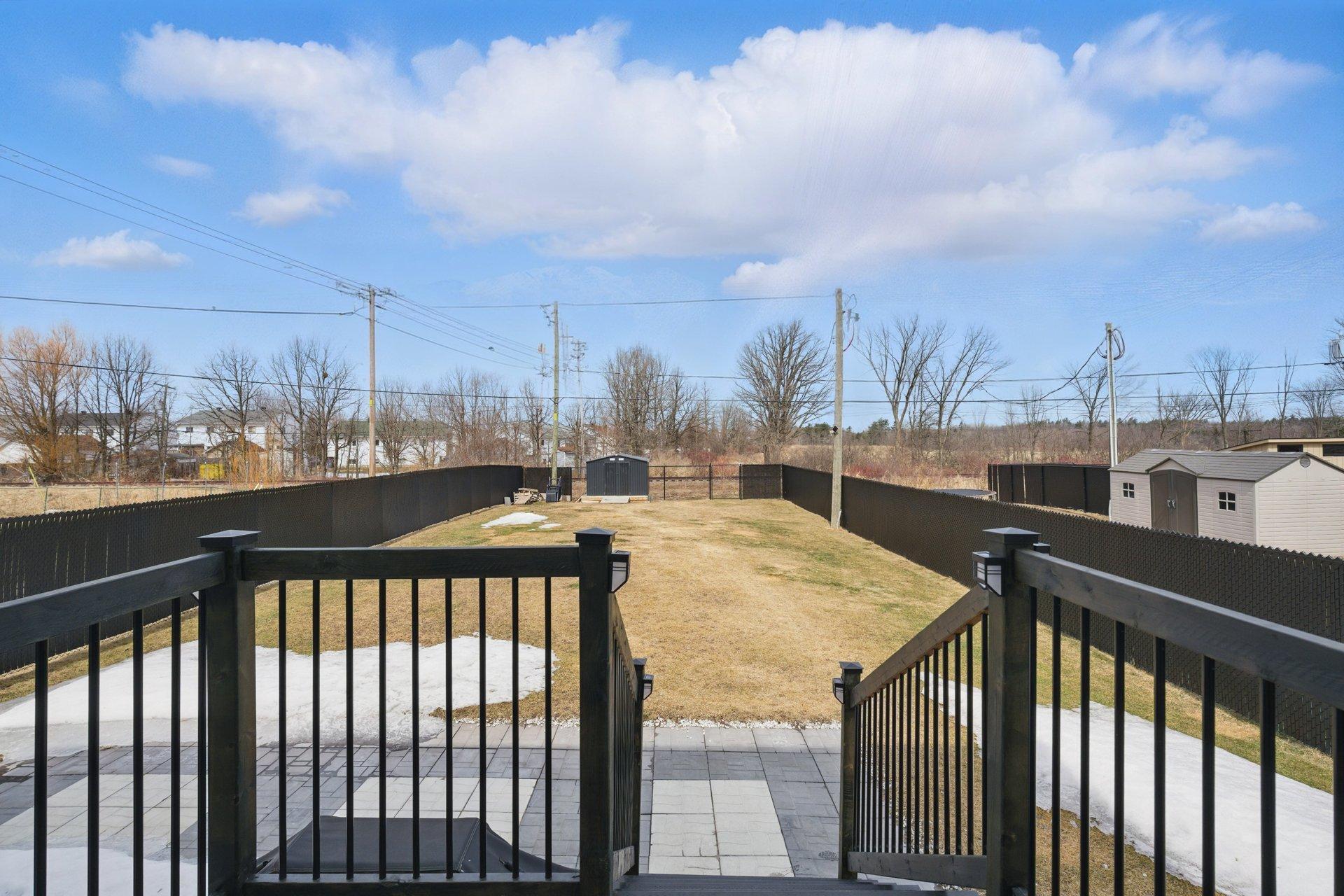 









185


Rue des Hauts-Bois

,
Gatineau (Masson-Angers),




QC
J8M0C9

