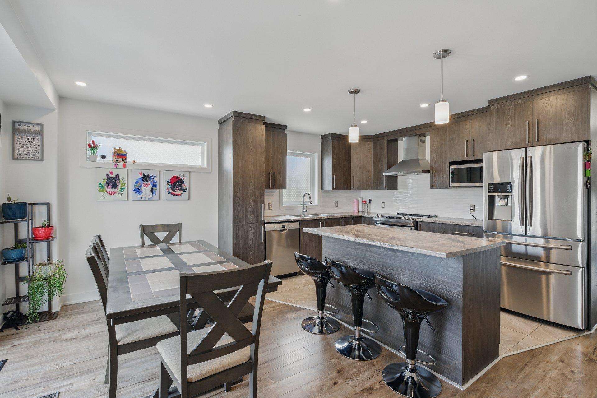 









185


Rue des Hauts-Bois

,
Gatineau (Masson-Angers),




QC
J8M0C9

