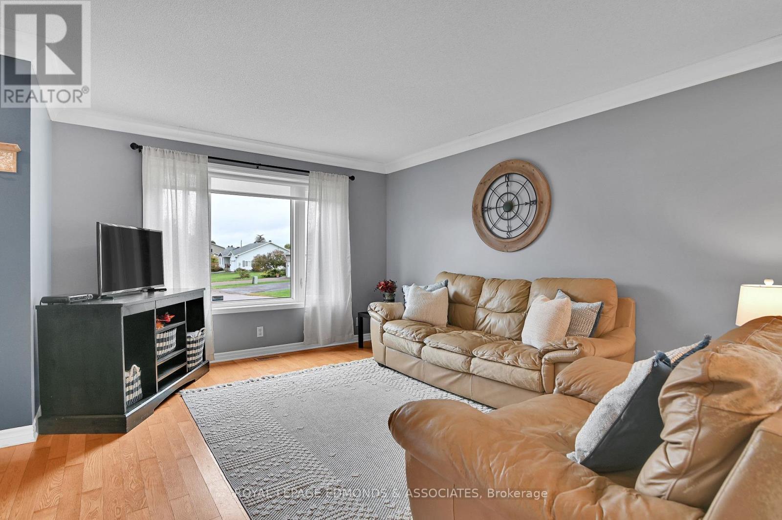 












91 HARAMIS DRIVE

,
Renfrew,




Ontario
K7V4M4

