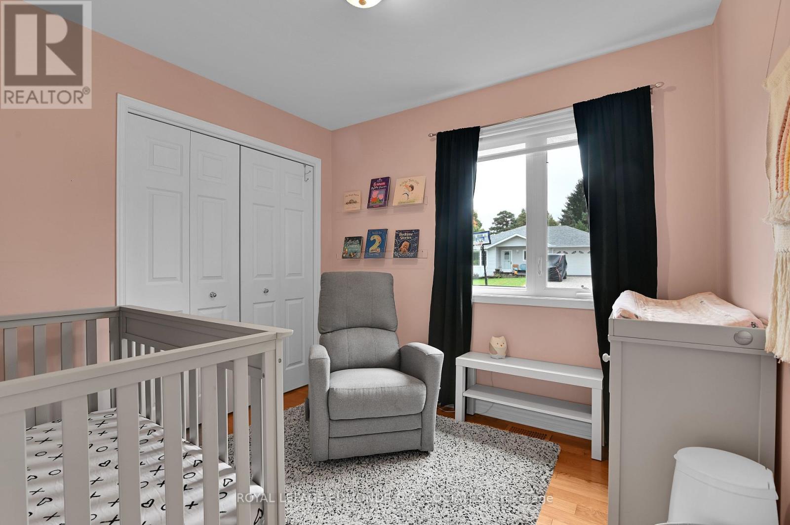 












91 HARAMIS DRIVE

,
Renfrew,




Ontario
K7V4M4

