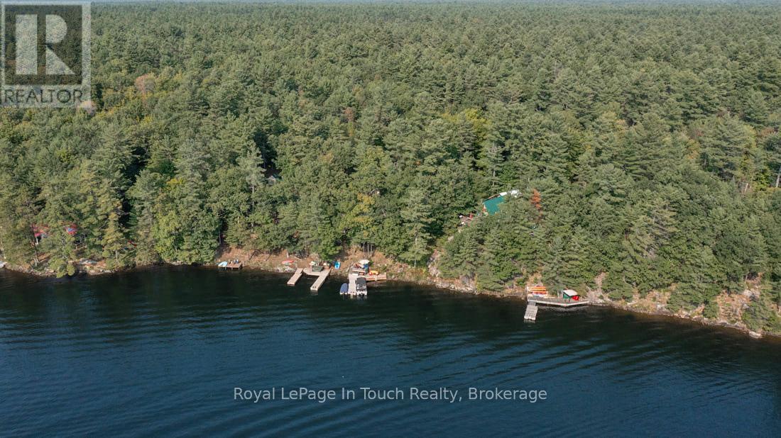 












21 SEVERN RIVER SR406 S

,
Muskoka Lakes (Wood (Muskoka Lakes)),




Ontario
L0K1E0

