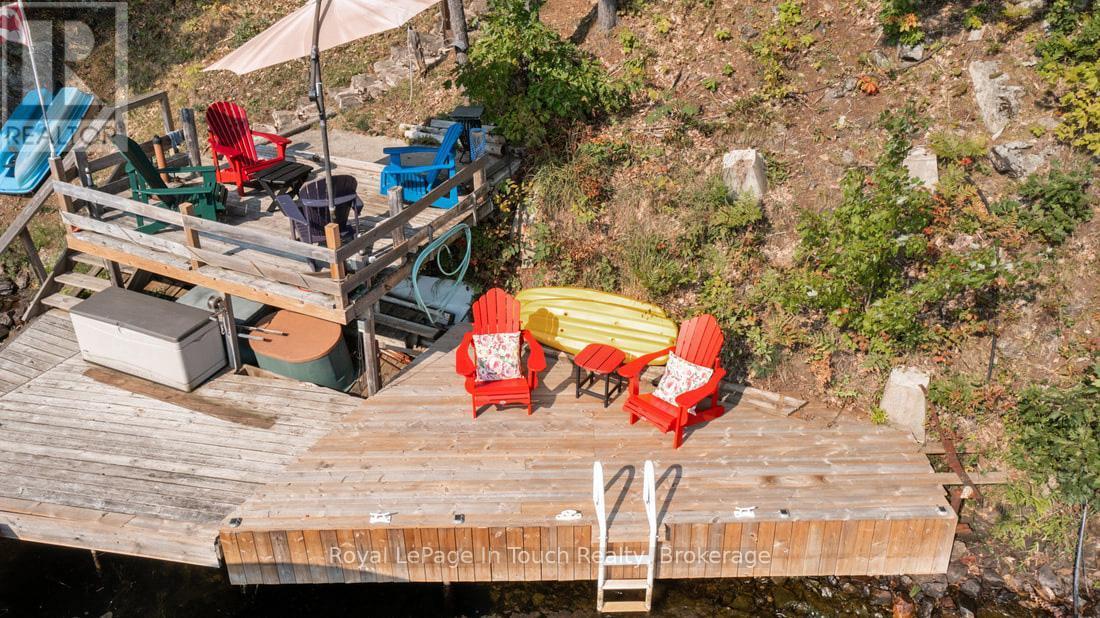 












21 SEVERN RIVER SR406 S

,
Muskoka Lakes (Wood (Muskoka Lakes)),




Ontario
L0K1E0

