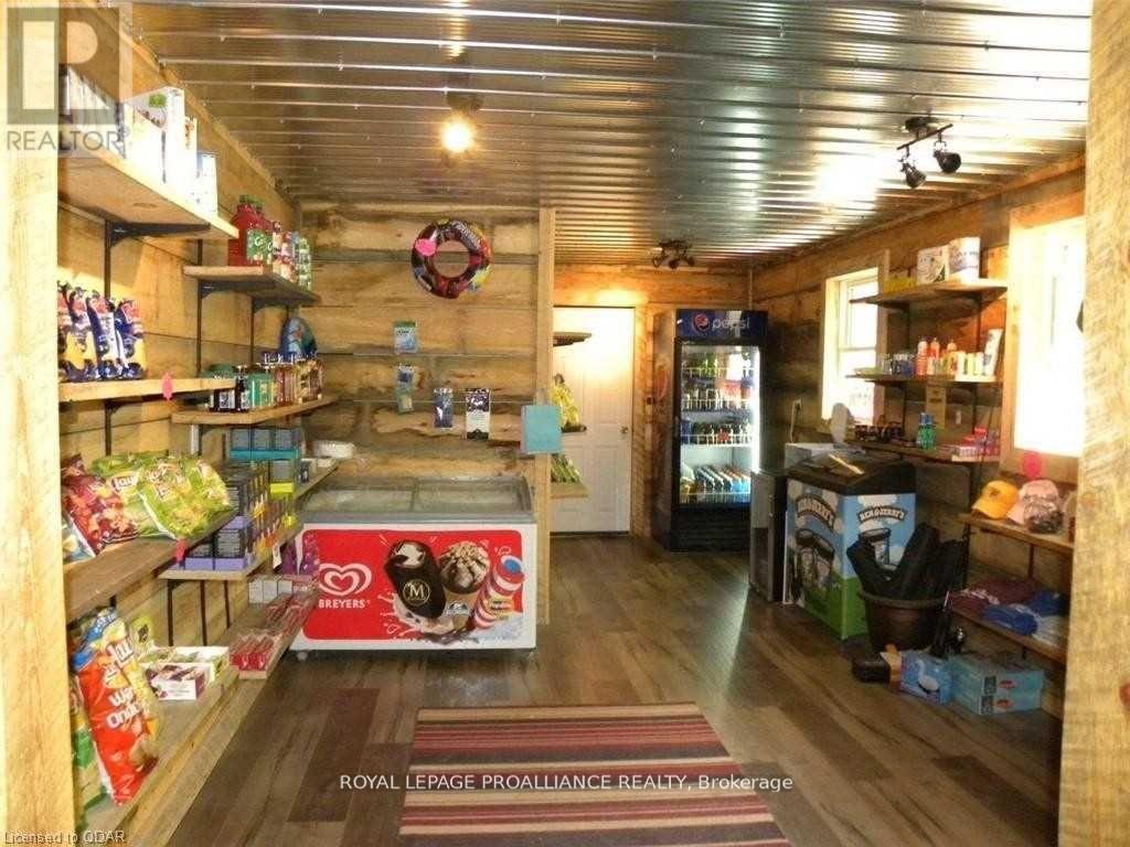 












486 CTY RD 18 - 3 BEACHVIEW LANE

,
Prince Edward County (Athol Ward),




Ontario
K0K1P0

