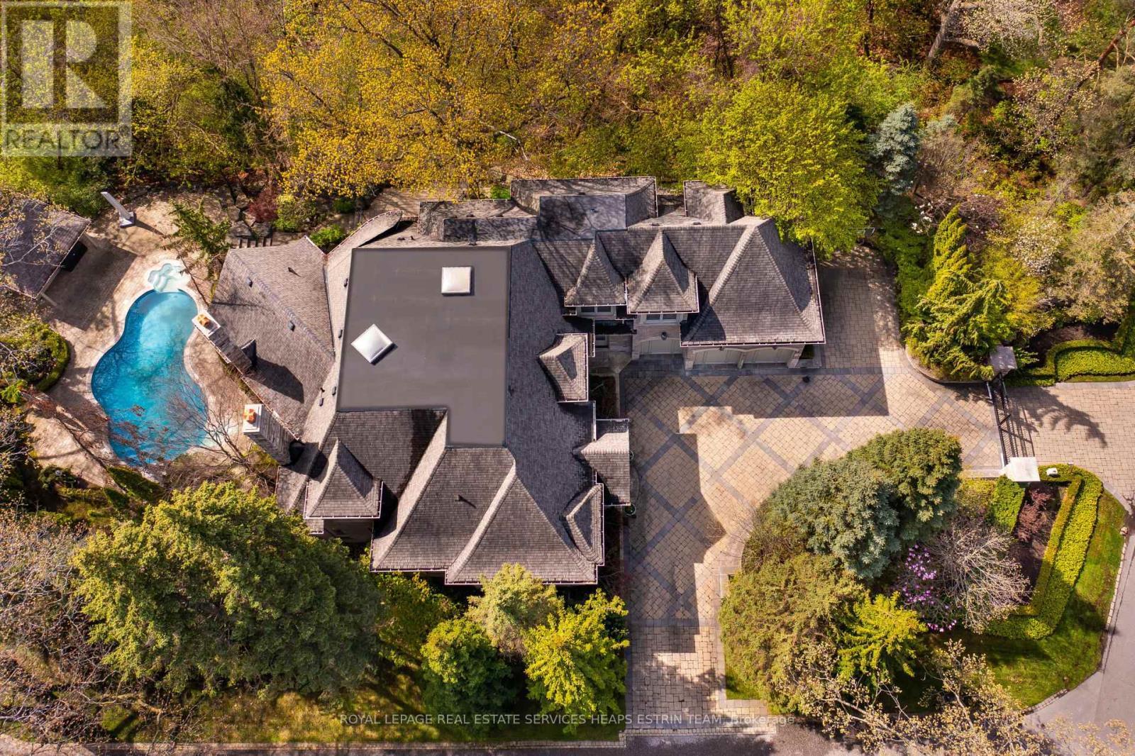 












55 VALECREST DRIVE

,
Toronto,




Ontario
M9A4P5

