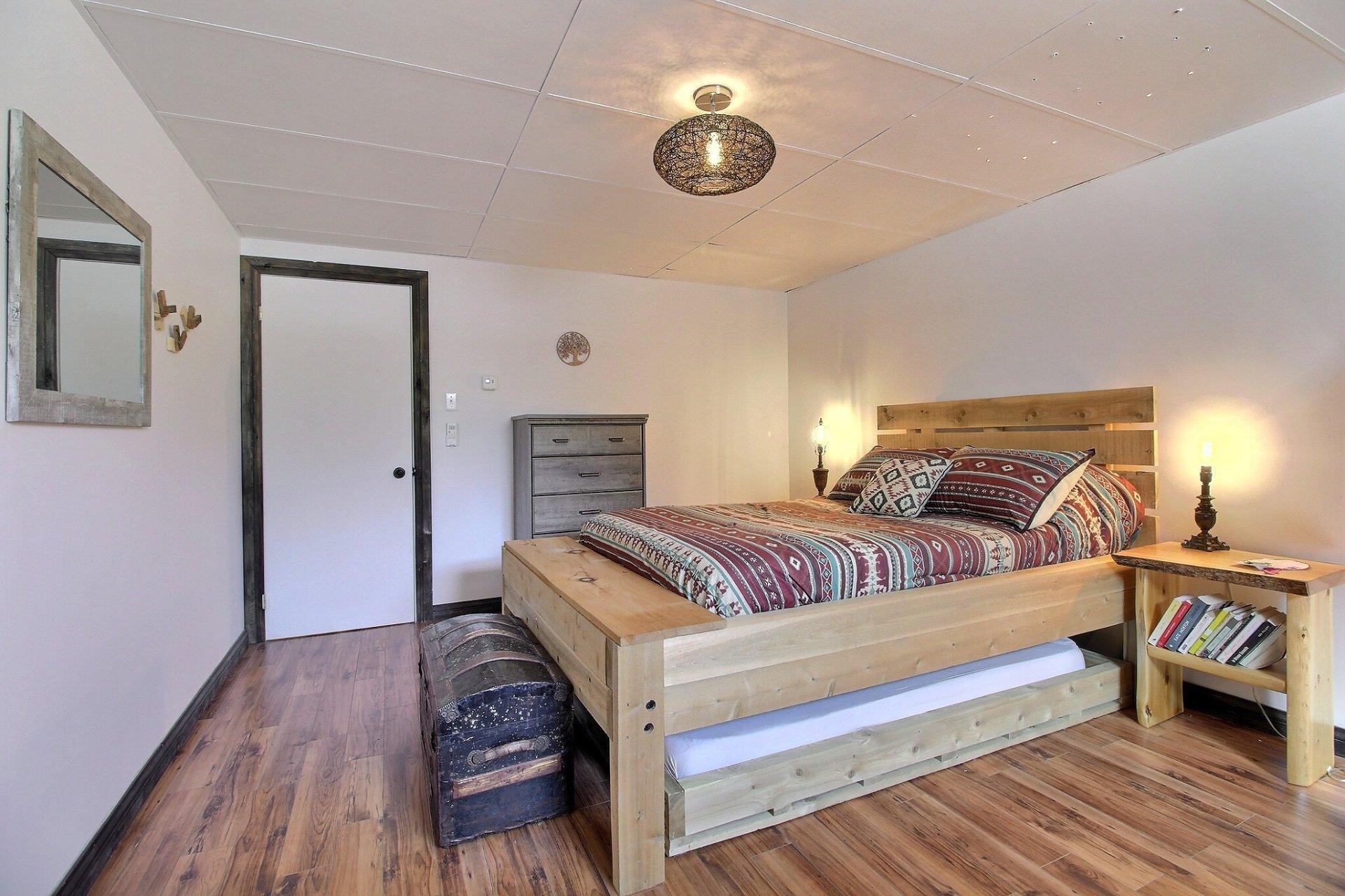 









36


Rg Cohoes

,
La Patrie,




QC
J0B1Y0

