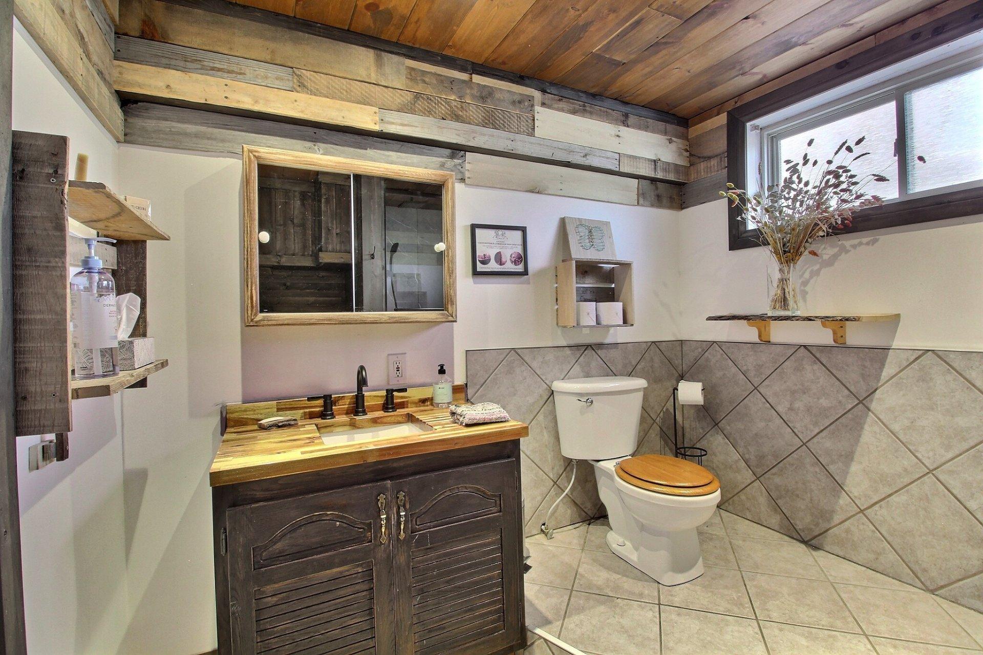 









36


Rg Cohoes

,
La Patrie,




QC
J0B1Y0

