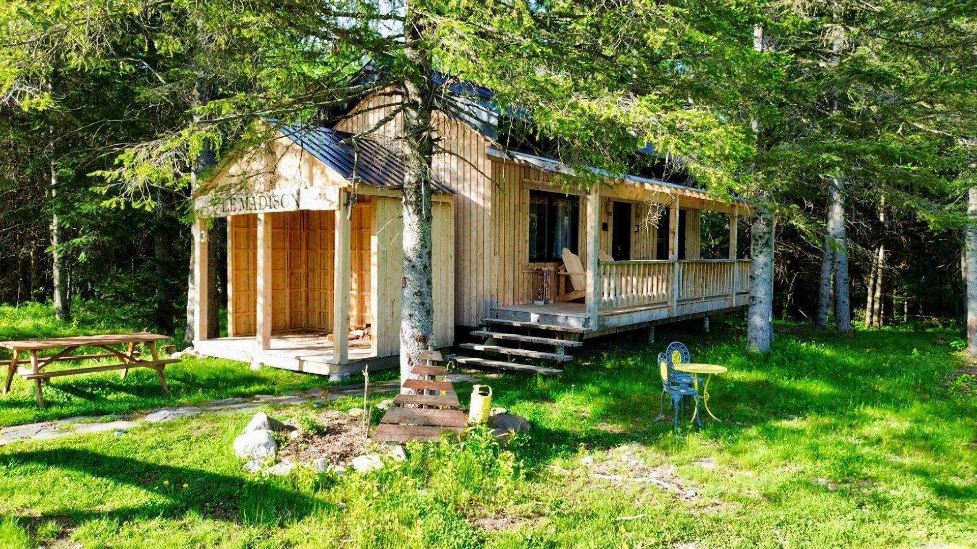 









36


Rg Cohoes

,
La Patrie,




QC
J0B1Y0

