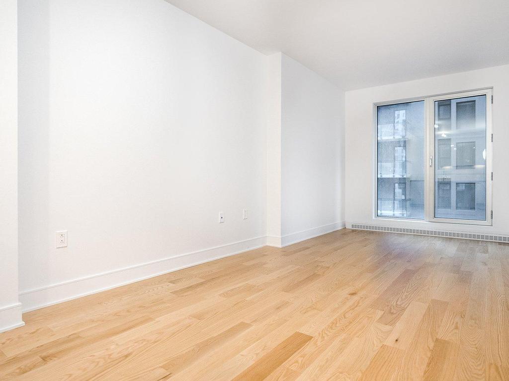 









2320


Rue Tupper

, 1411,
Montréal (Ville-Marie),




QC
H3H0B8

