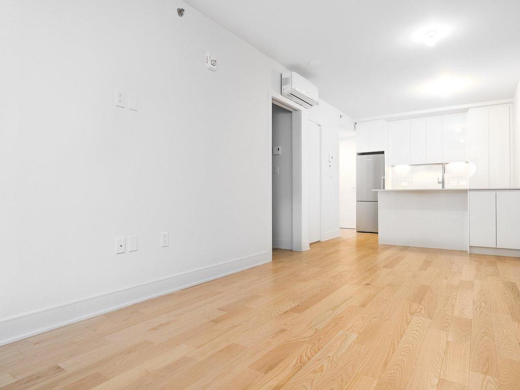 









2320


Rue Tupper

, 1411,
Montréal (Ville-Marie),




QC
H3H0B8

