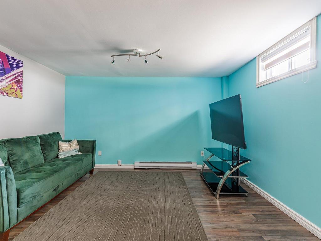 









289


Rue Montplaisir

,
Trois-Rivières,




QC
G8T3A2

