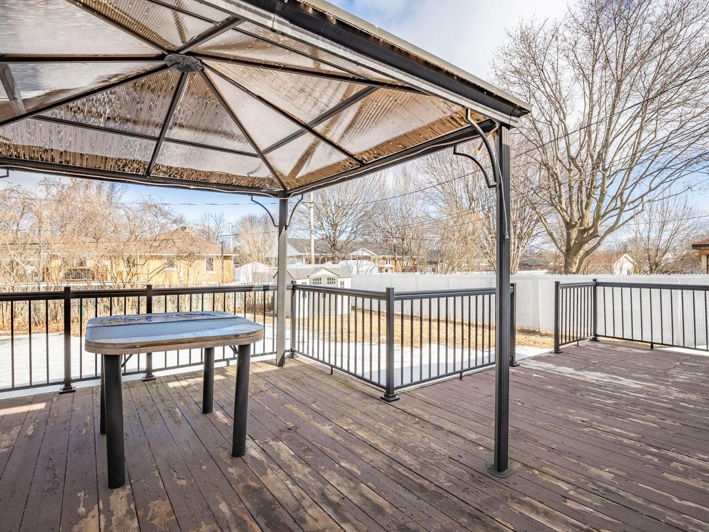 









289


Rue Montplaisir

,
Trois-Rivières,




QC
G8T3A2

