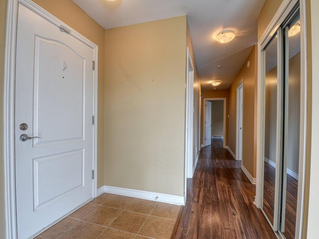 









1180


Rue Émile-Bouchard

, 302,
Vaudreuil-Dorion,




QC
J7V0B6

