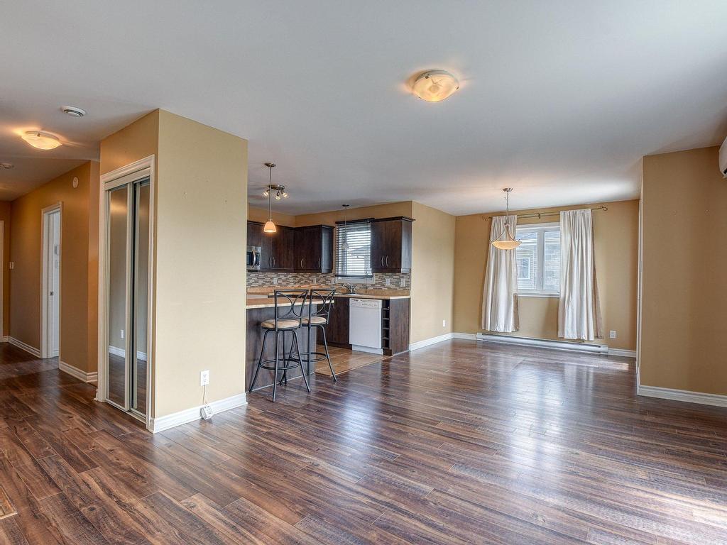 









1180


Rue Émile-Bouchard

, 302,
Vaudreuil-Dorion,




QC
J7V0B6

