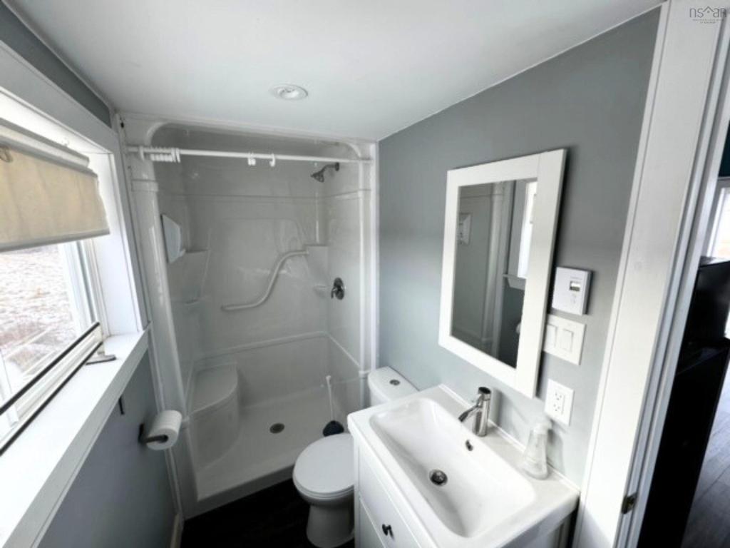 












52 Seastone Drive

,
Port Howe,







NS
B0K 1K0

