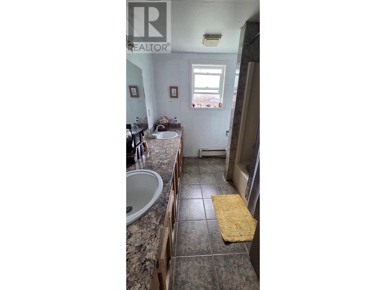












2940 Clapperton Avenue

,
Merritt,




British Columbia
V1K1G2

