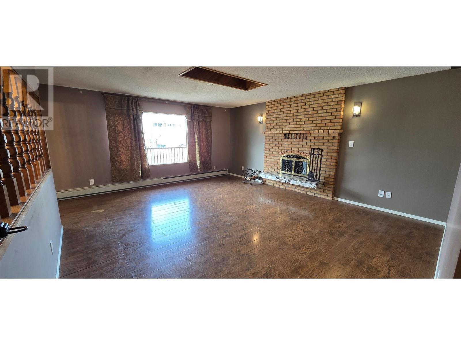 












2940 Clapperton Avenue

,
Merritt,




British Columbia
V1K1G2

