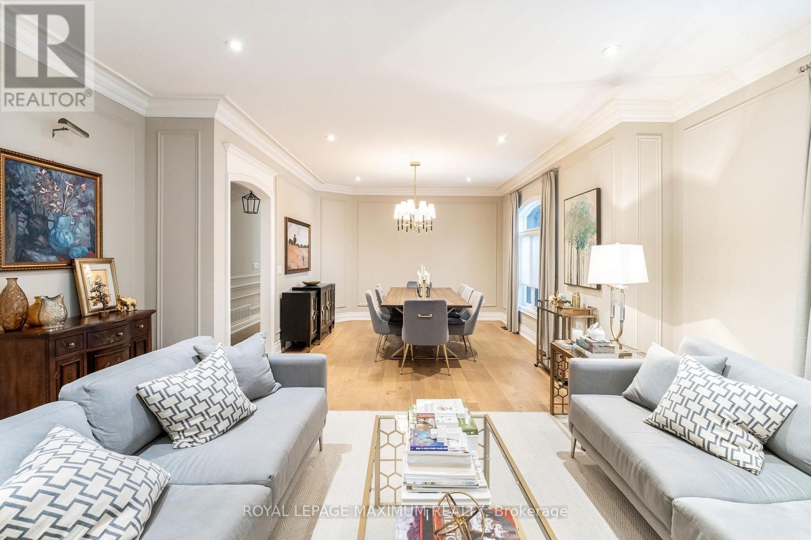 












14 PINE GROVE ROAD

,
Vaughan,




Ontario
L4L2X1

