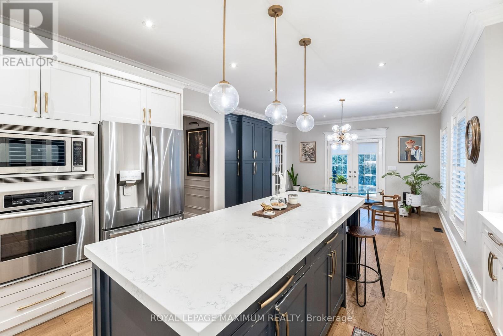 












14 PINE GROVE ROAD

,
Vaughan,




Ontario
L4L2X1

