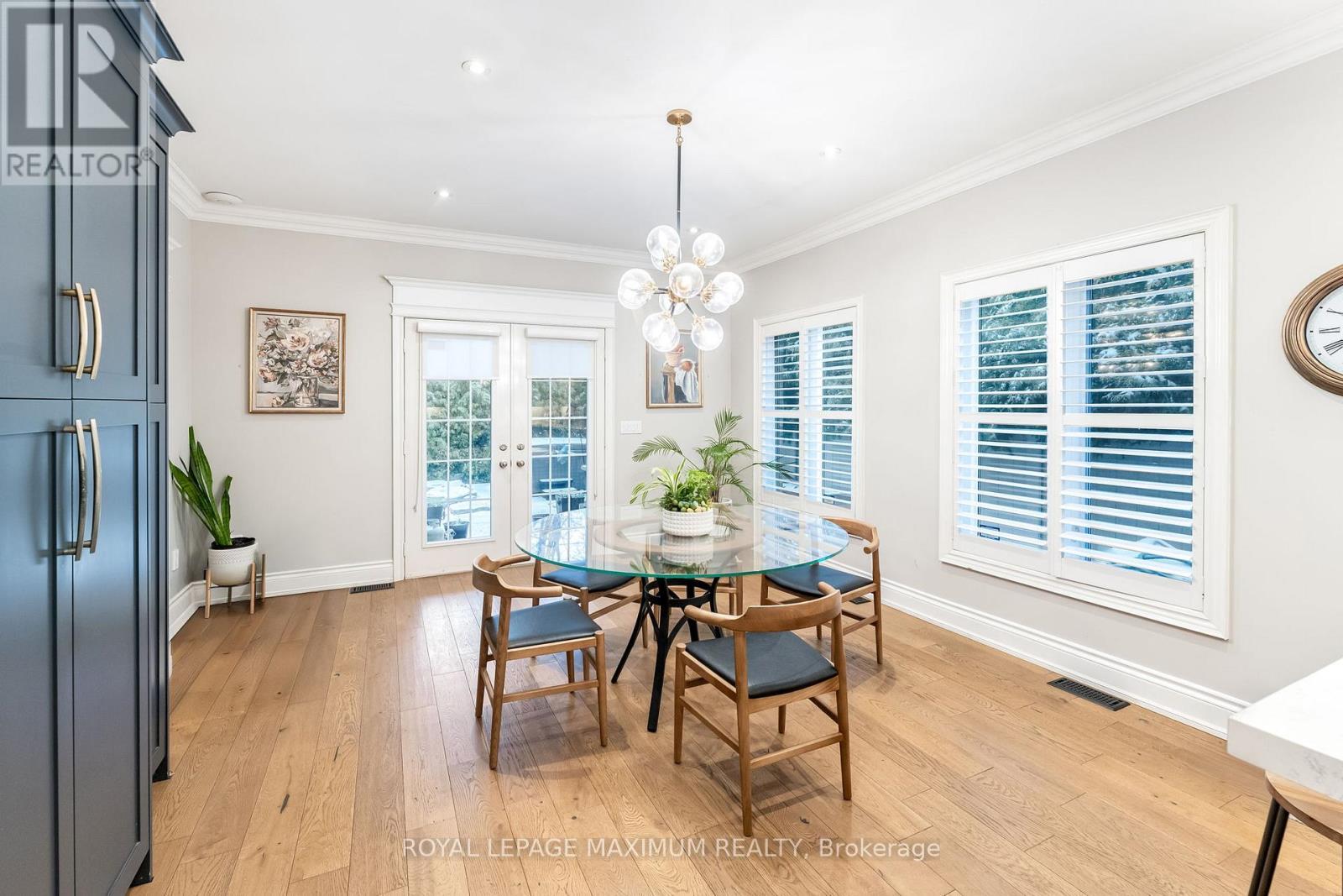












14 PINE GROVE ROAD

,
Vaughan,




Ontario
L4L2X1

