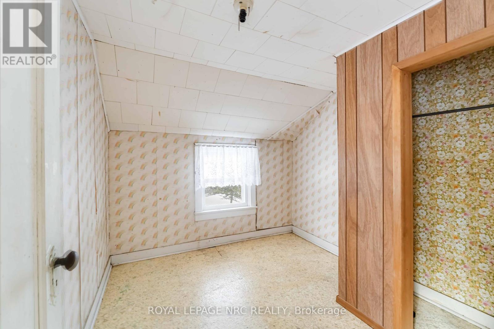 












368 RIDGEWAY ROAD

,
Fort Erie (Crystal Beach),




Ontario
L0S1N0

