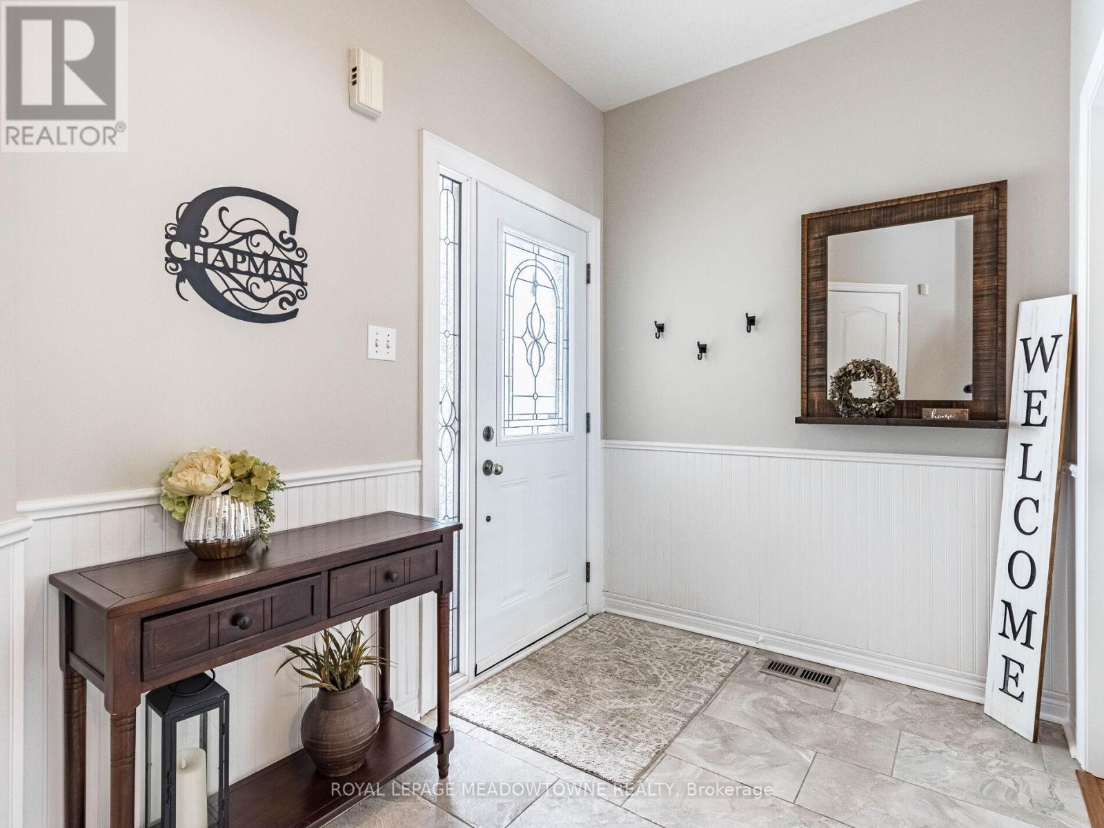 












51 ROBERTSON DAVIES DRIVE

,
Brampton,




Ontario
L7A1K3

