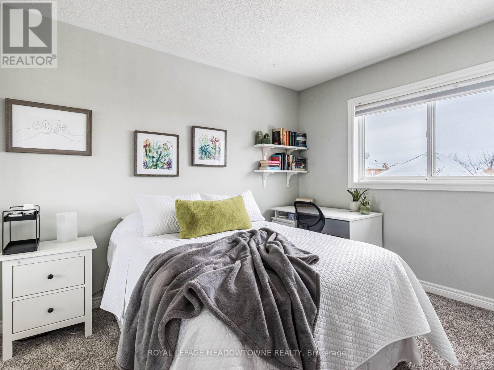 












51 ROBERTSON DAVIES DRIVE

,
Brampton,




Ontario
L7A1K3

