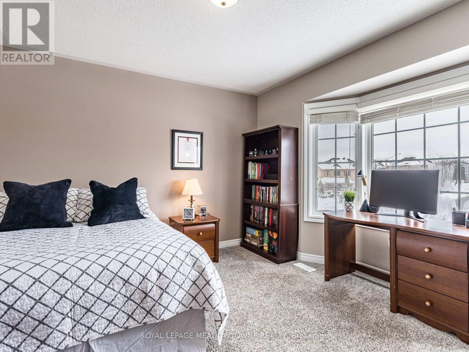 












51 ROBERTSON DAVIES DRIVE

,
Brampton,




Ontario
L7A1K3

