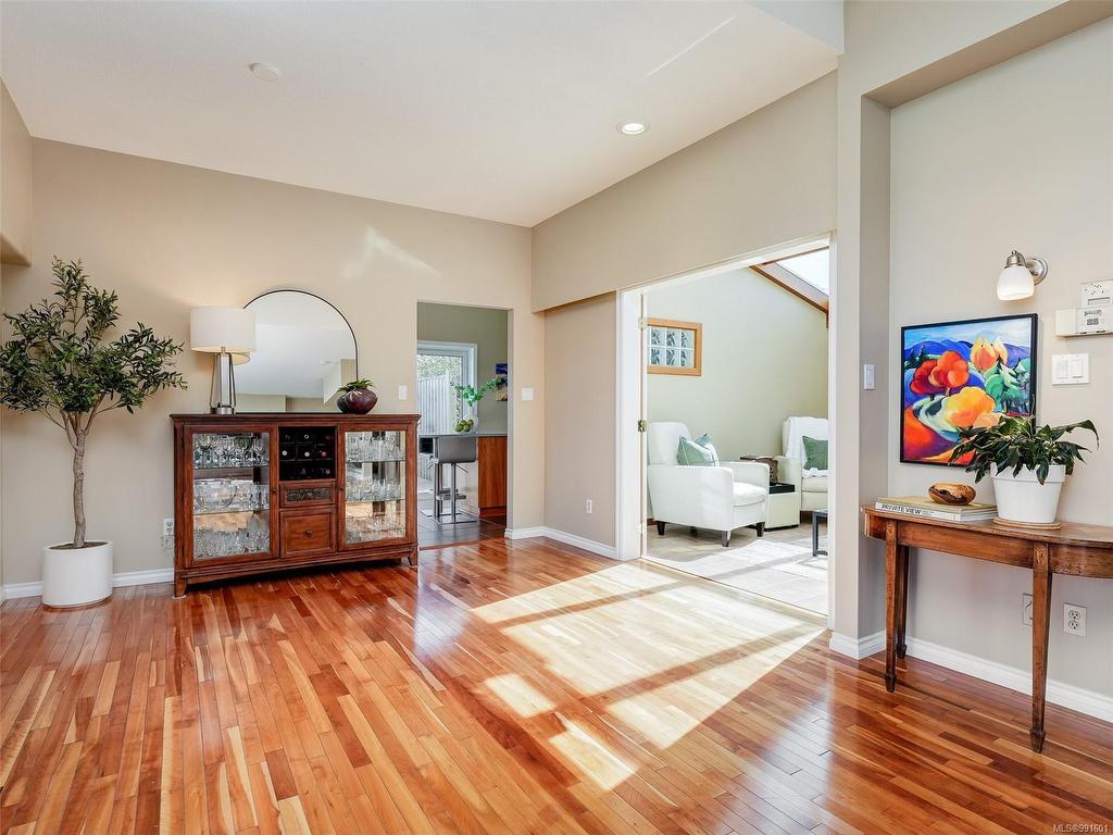 









10680


Blue Heron

Rd,
Sidney,




BC
V8L 3X9

