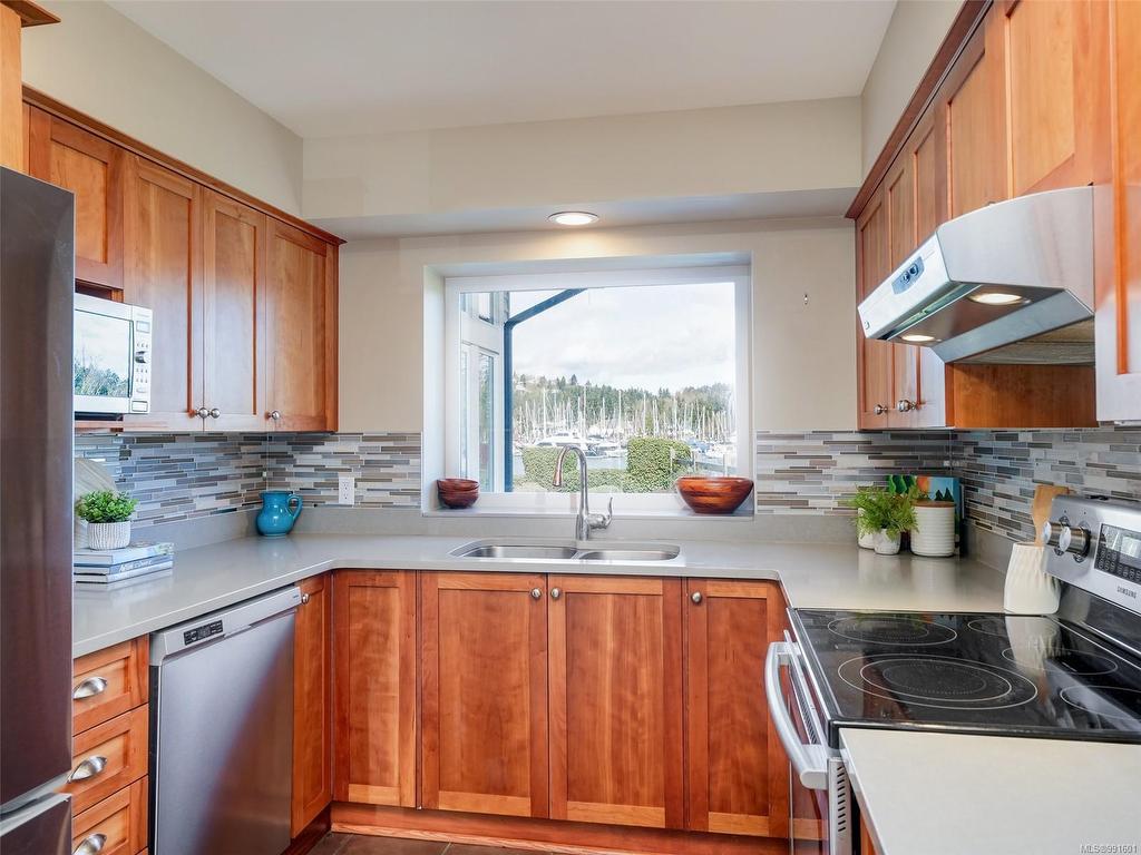 









10680


Blue Heron

Rd,
Sidney,




BC
V8L 3X9

