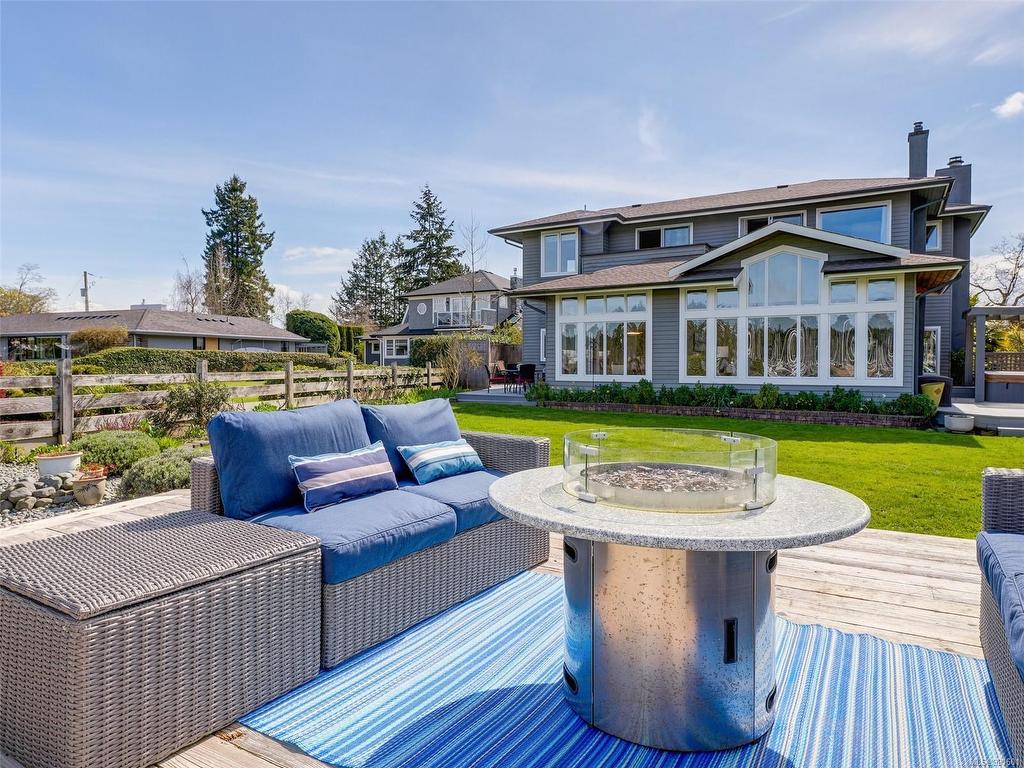 









10680


Blue Heron

Rd,
Sidney,




BC
V8L 3X9

