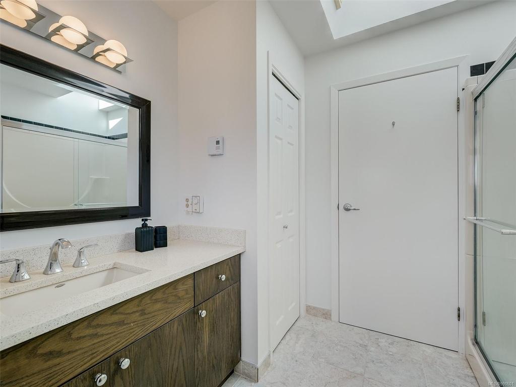 









10680


Blue Heron

Rd,
Sidney,




BC
V8L 3X9

