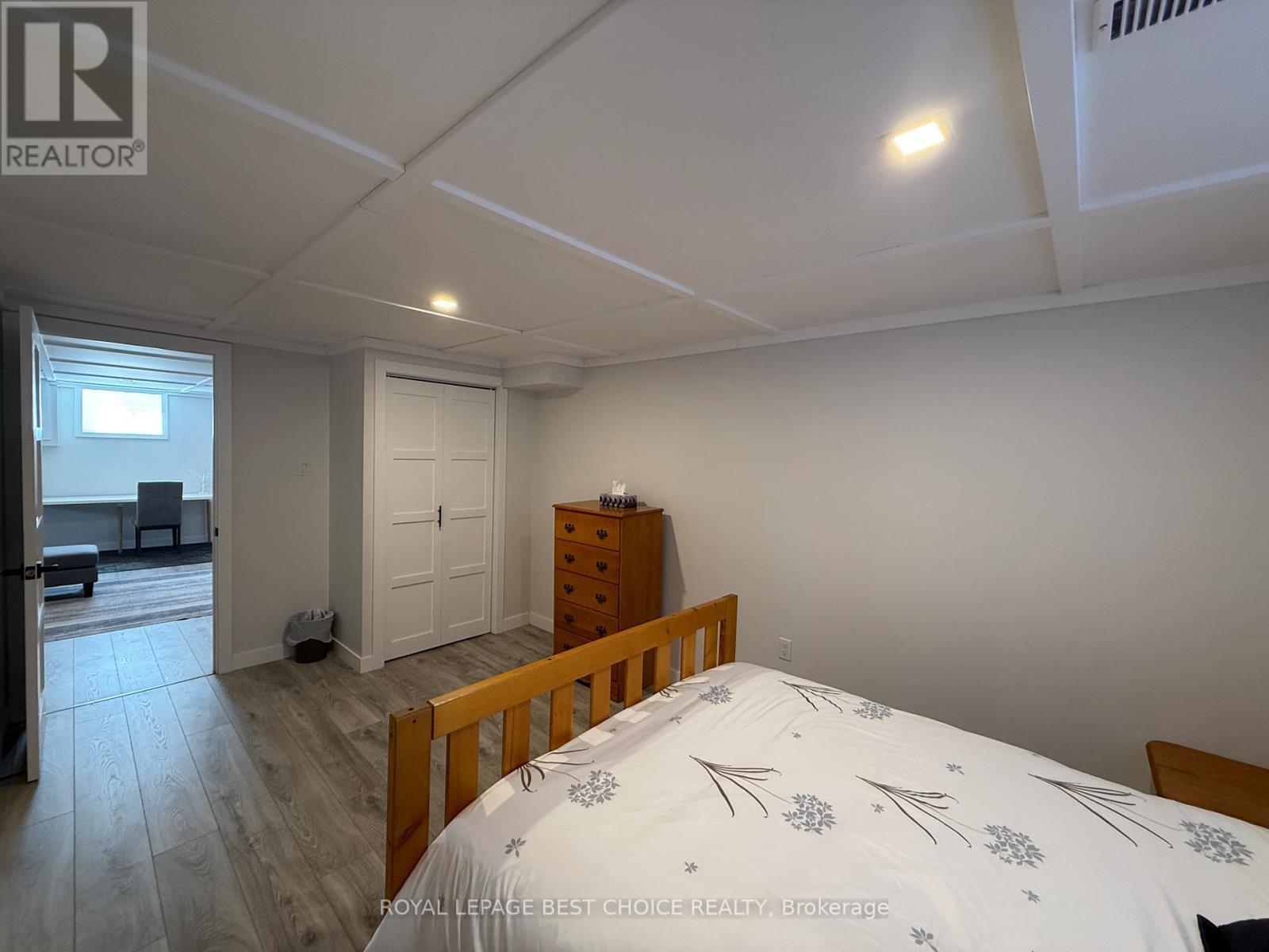 












742247 DAWSON POINT ROAD

,
Temiskaming Shores (New Liskeard),




Ontario
P0J1P0

