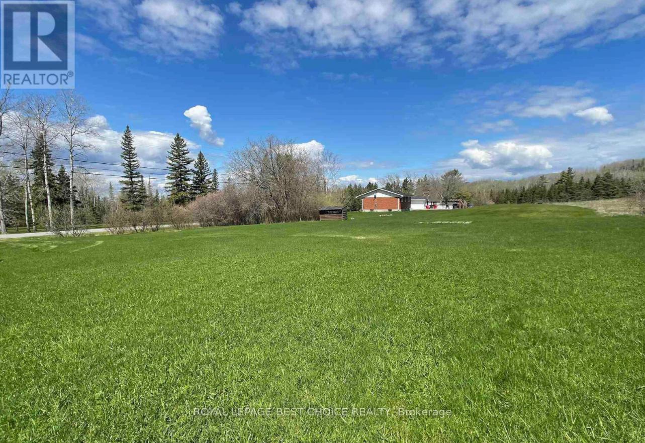 












742247 DAWSON POINT ROAD

,
Temiskaming Shores (New Liskeard),




Ontario
P0J1P0

