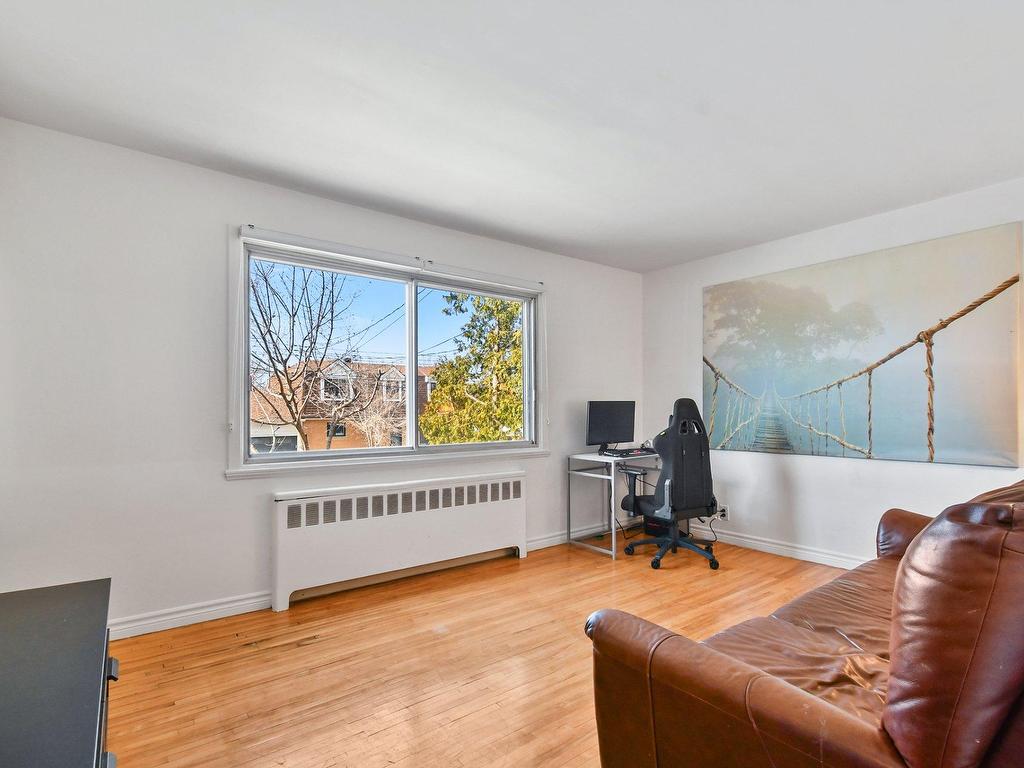 









125Z

 - 127Z


Av. Brien

,
Laval (Laval-des-Rapides),




QC
H7N3M2

