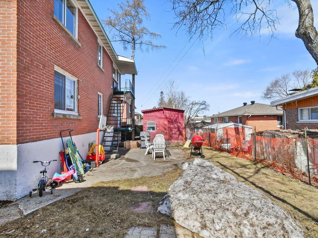 









125Z

 - 127Z


Av. Brien

,
Laval (Laval-des-Rapides),




QC
H7N3M2

