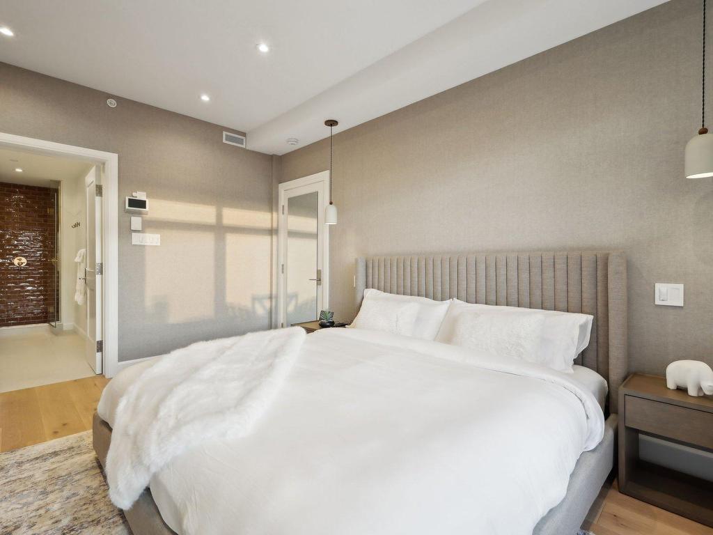 









168


Ch. au Pied-de-la-Montagne

, 4,
Mont-Tremblant,




QC
J8E3M2

