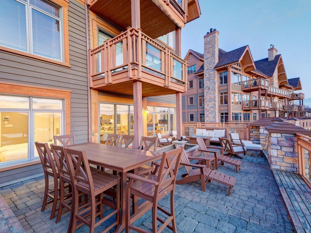 









168


Ch. au Pied-de-la-Montagne

, 4,
Mont-Tremblant,




QC
J8E3M2

