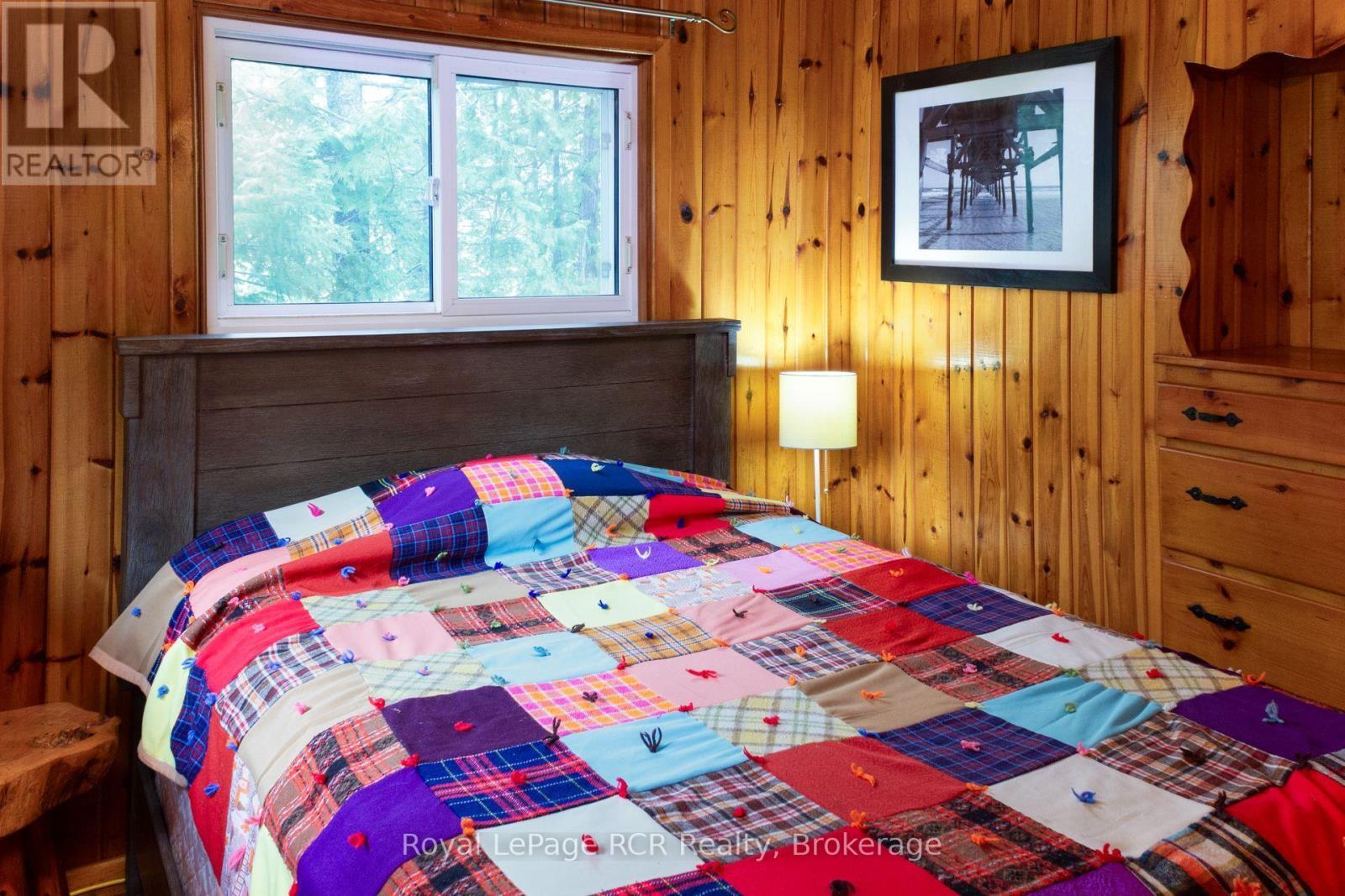 












594 WARNER BAY ROAD

,
Northern Bruce Peninsula,




Ontario
N0H2R0

