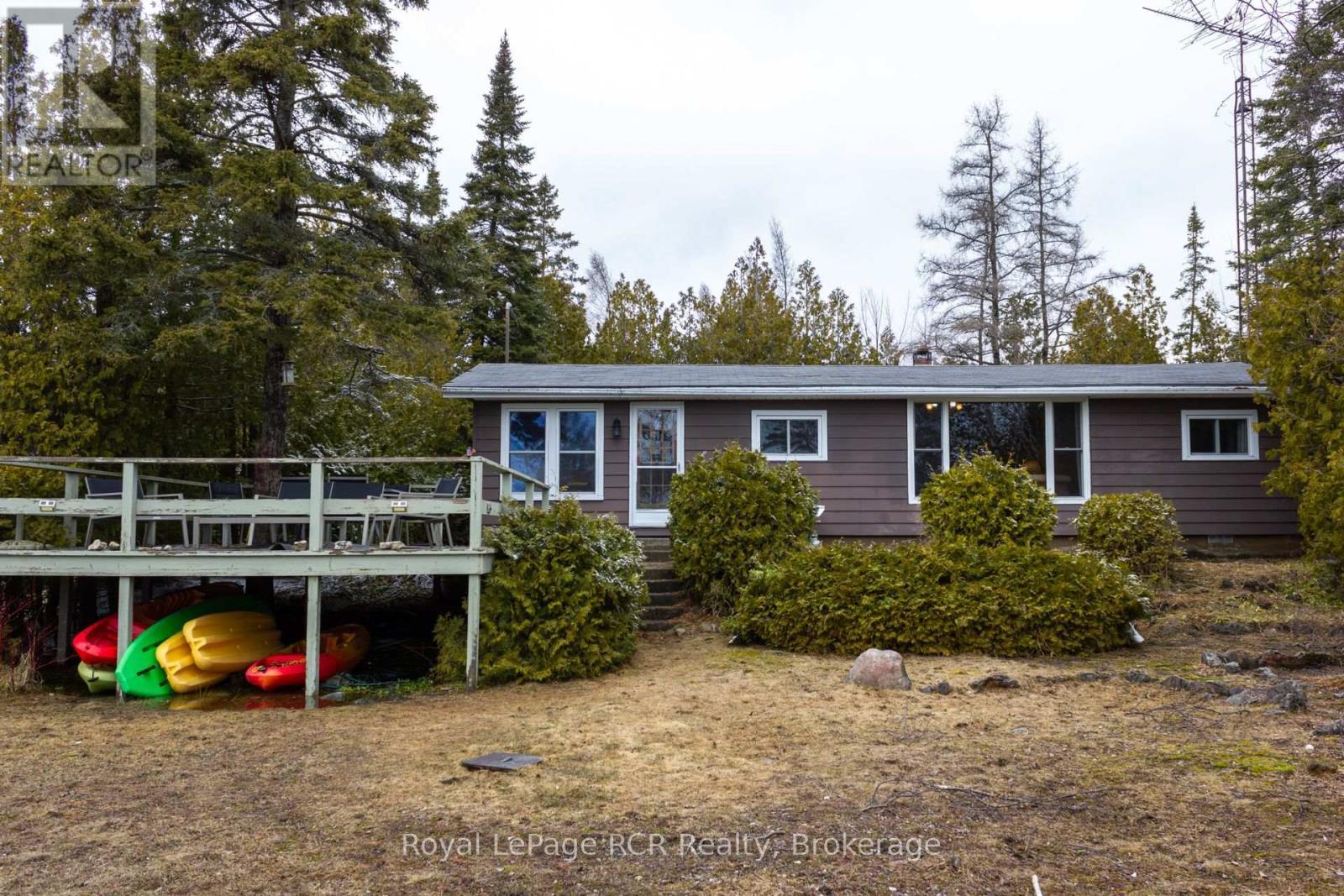 












594 WARNER BAY ROAD

,
Northern Bruce Peninsula,




Ontario
N0H2R0

