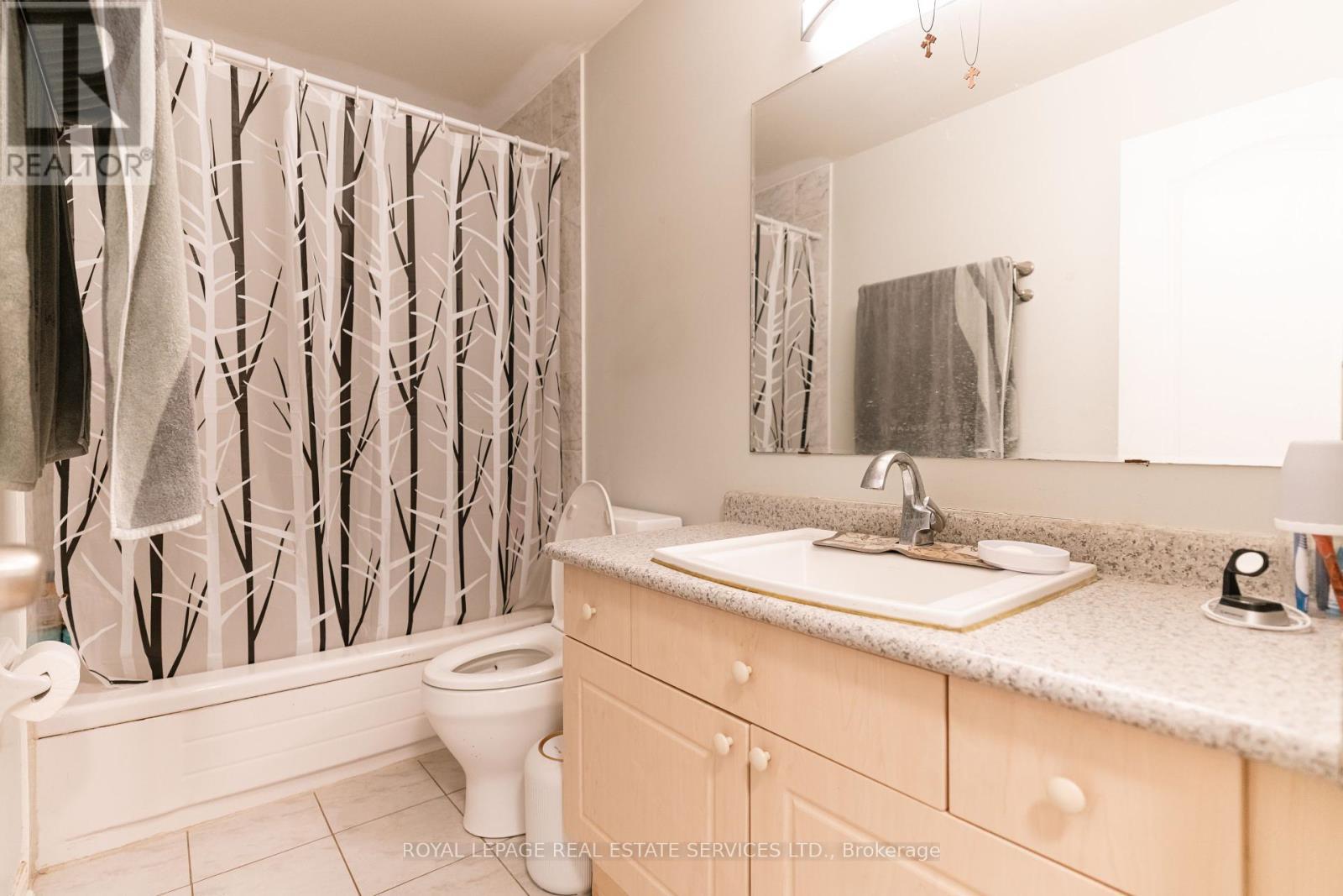 












1339 DUVAL DRIVE

,
Mississauga,




Ontario
L5V2W5

