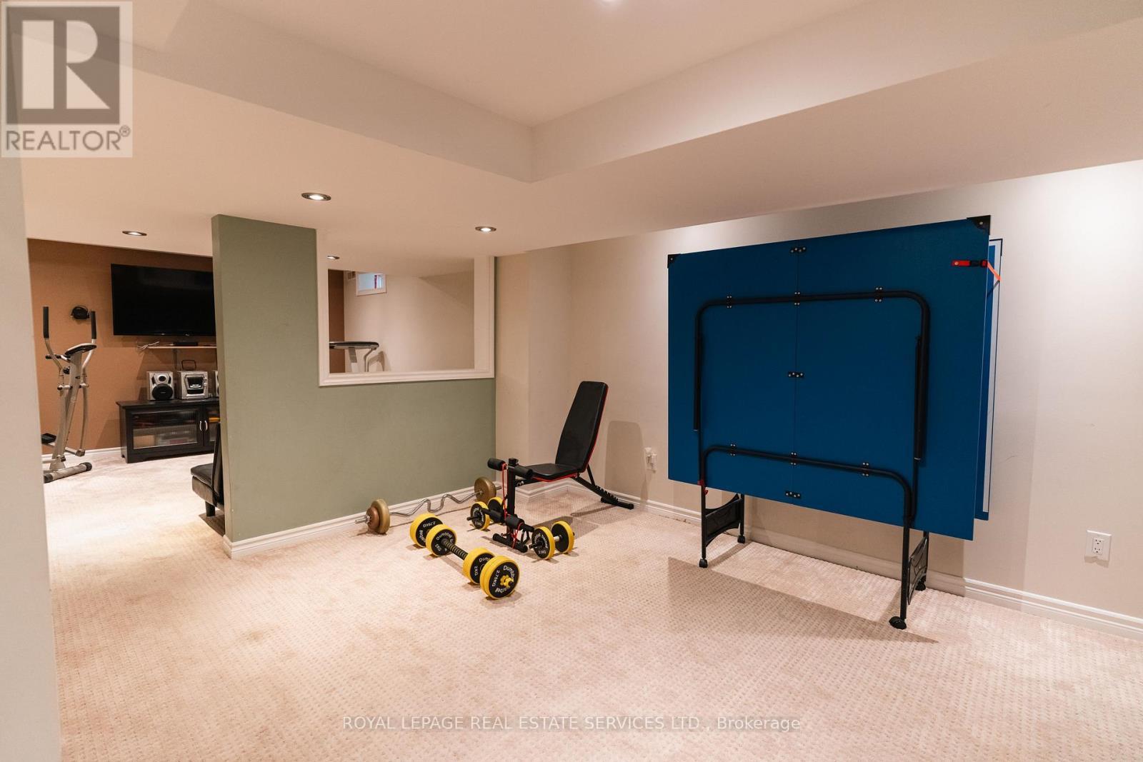 












1339 DUVAL DRIVE

,
Mississauga,




Ontario
L5V2W5


