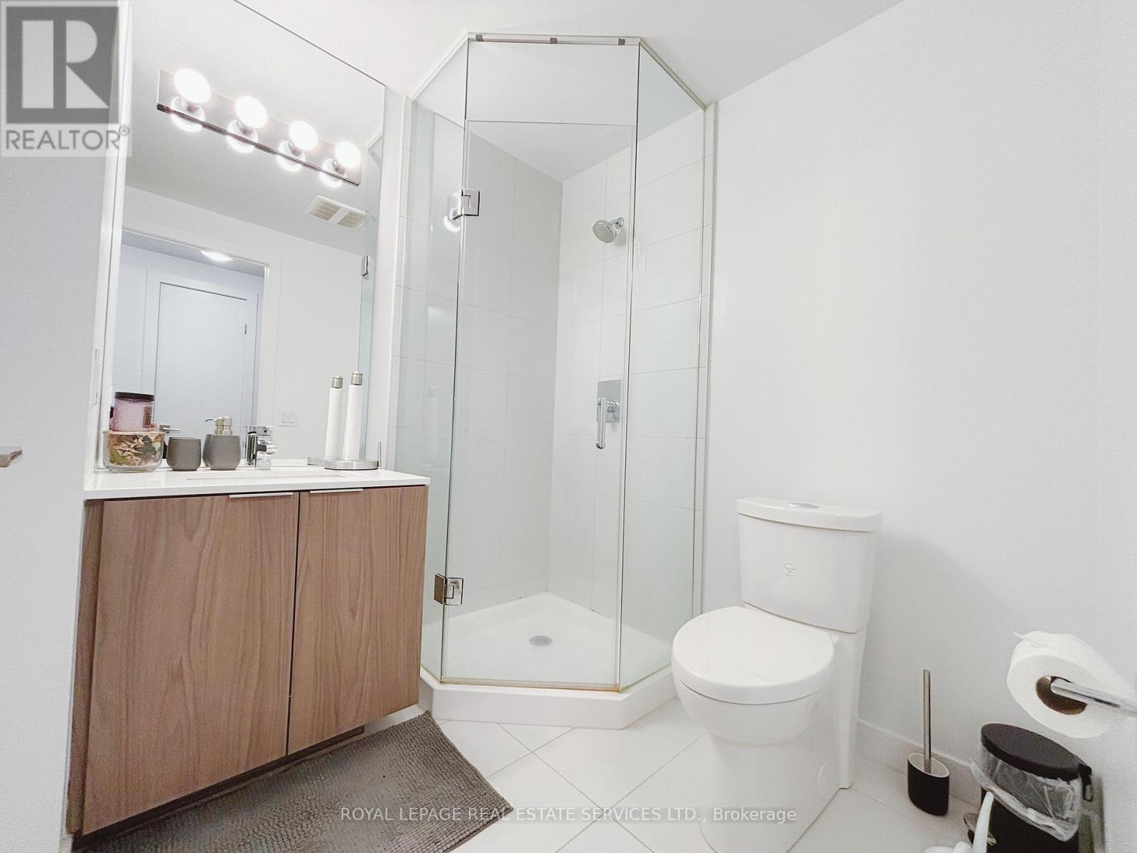 












1401 - 609 AVENUE ROAD

,
Toronto,




Ontario
M4V2K3

