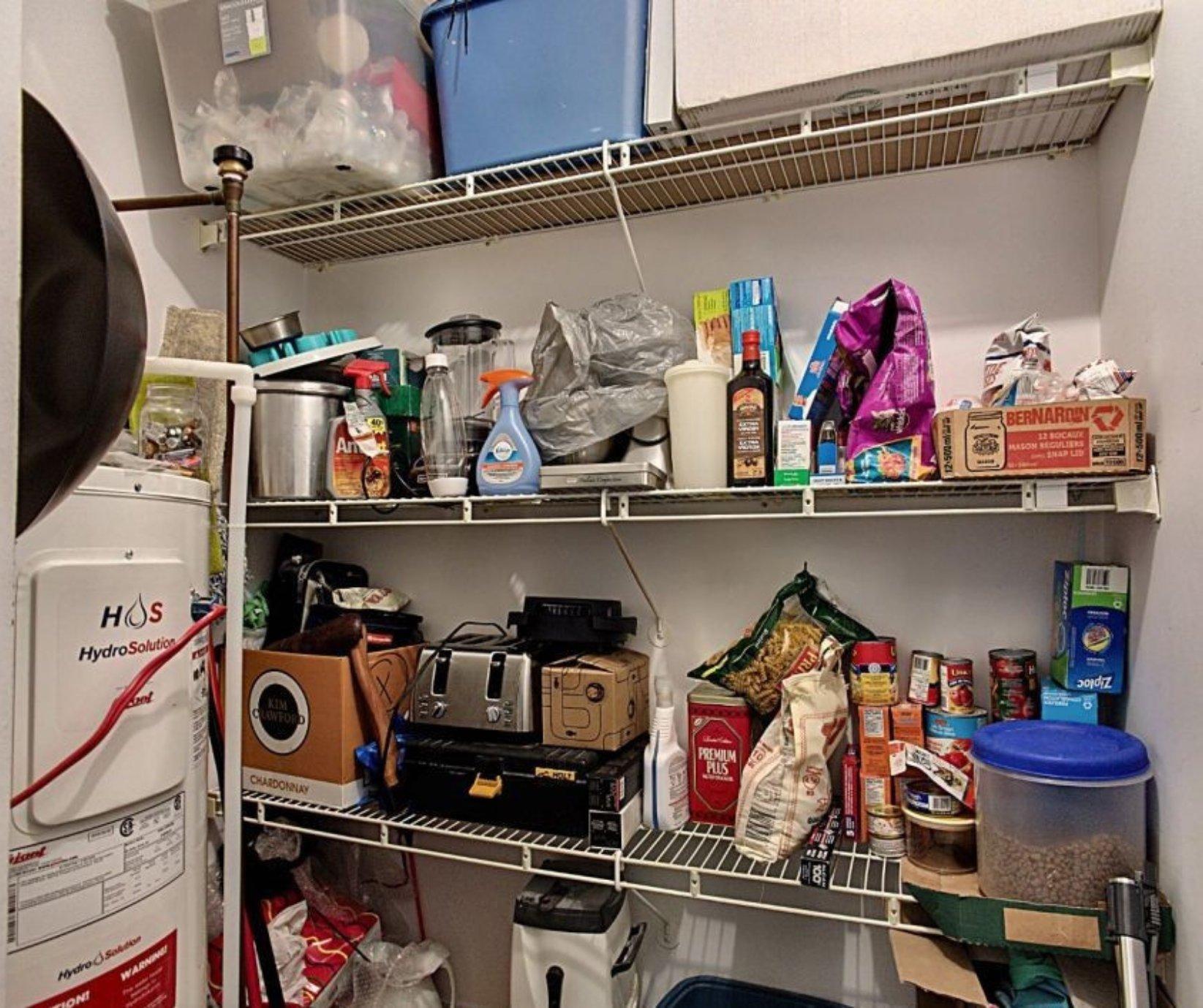 









7011


Av. Rondeau

,
Montréal (Anjou),




QC
H1K4W5

