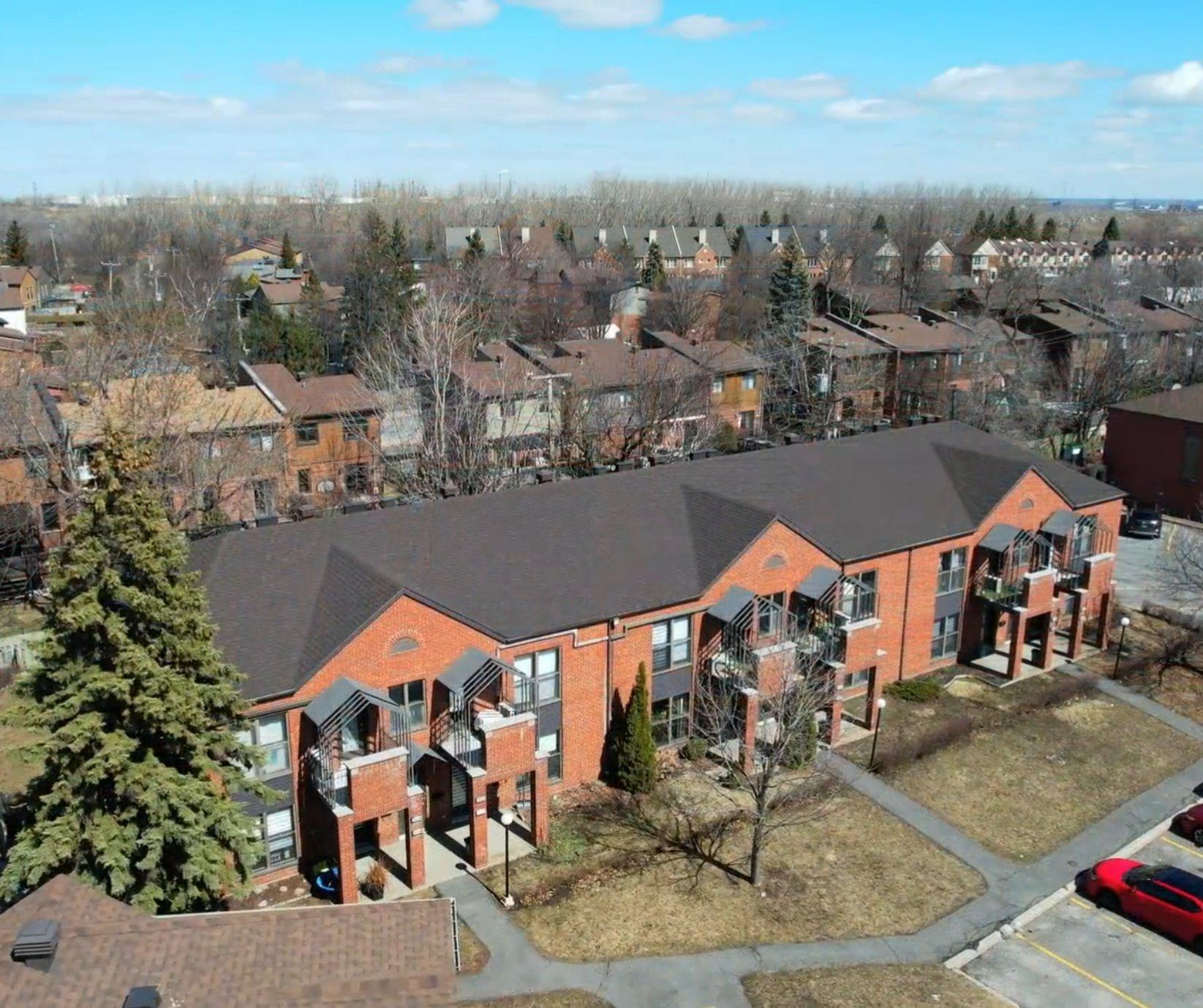 









7011


Av. Rondeau

,
Montréal (Anjou),




QC
H1K4W5

