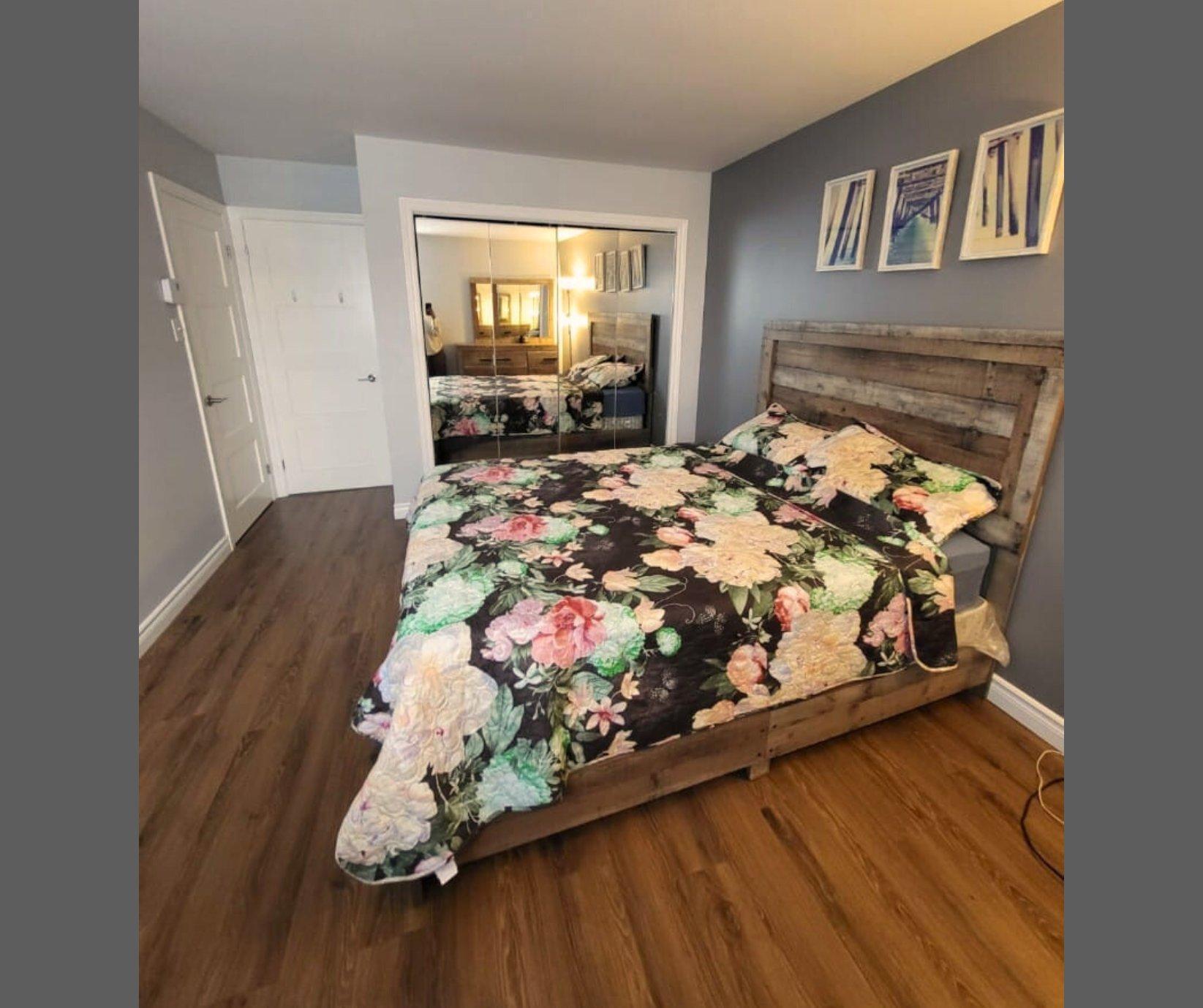 









7011


Av. Rondeau

,
Montréal (Anjou),




QC
H1K4W5

