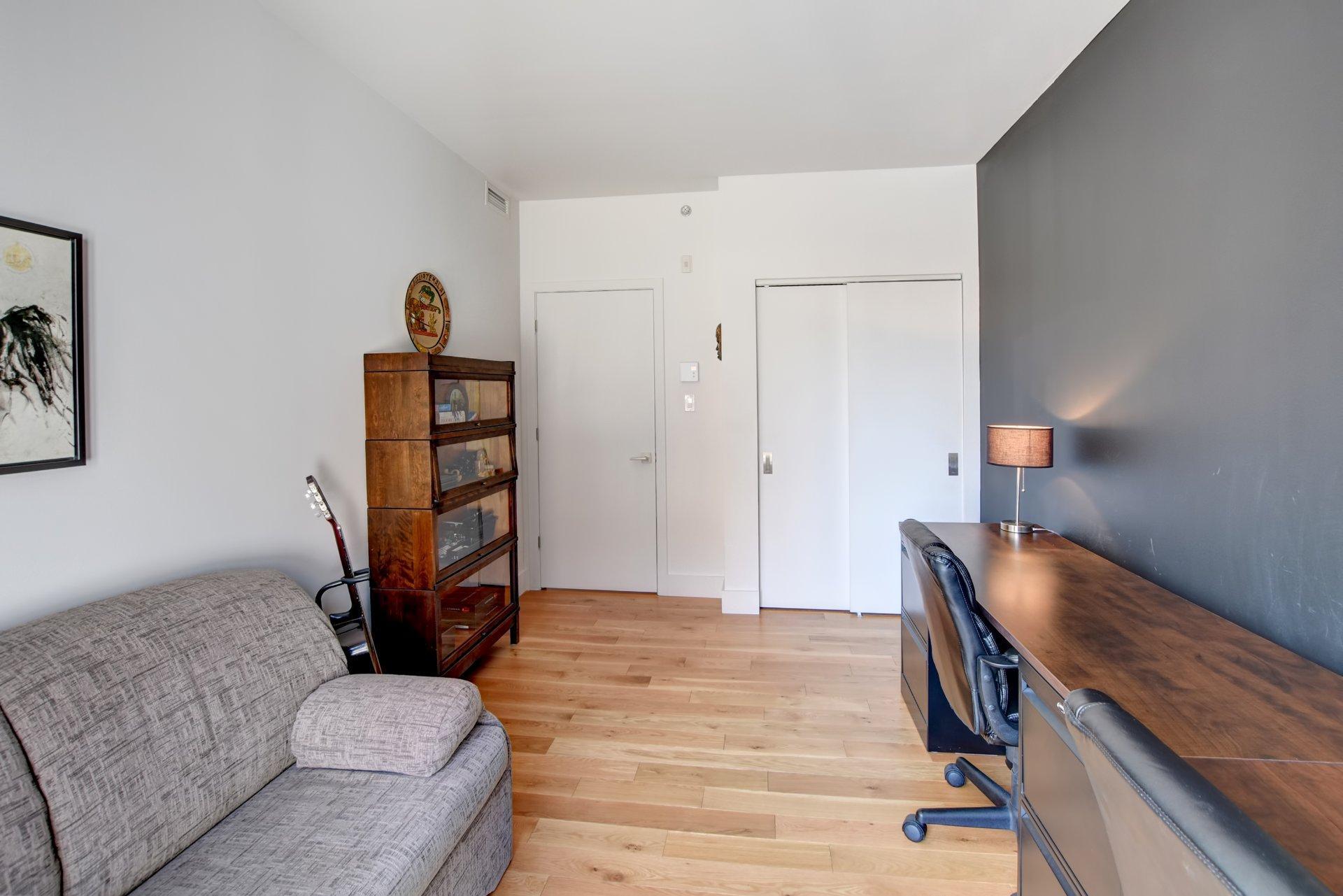 









281


Ch. du Bas-de-Ste-Thérèse

, 106,
Blainville,




QC
J7B0B3

